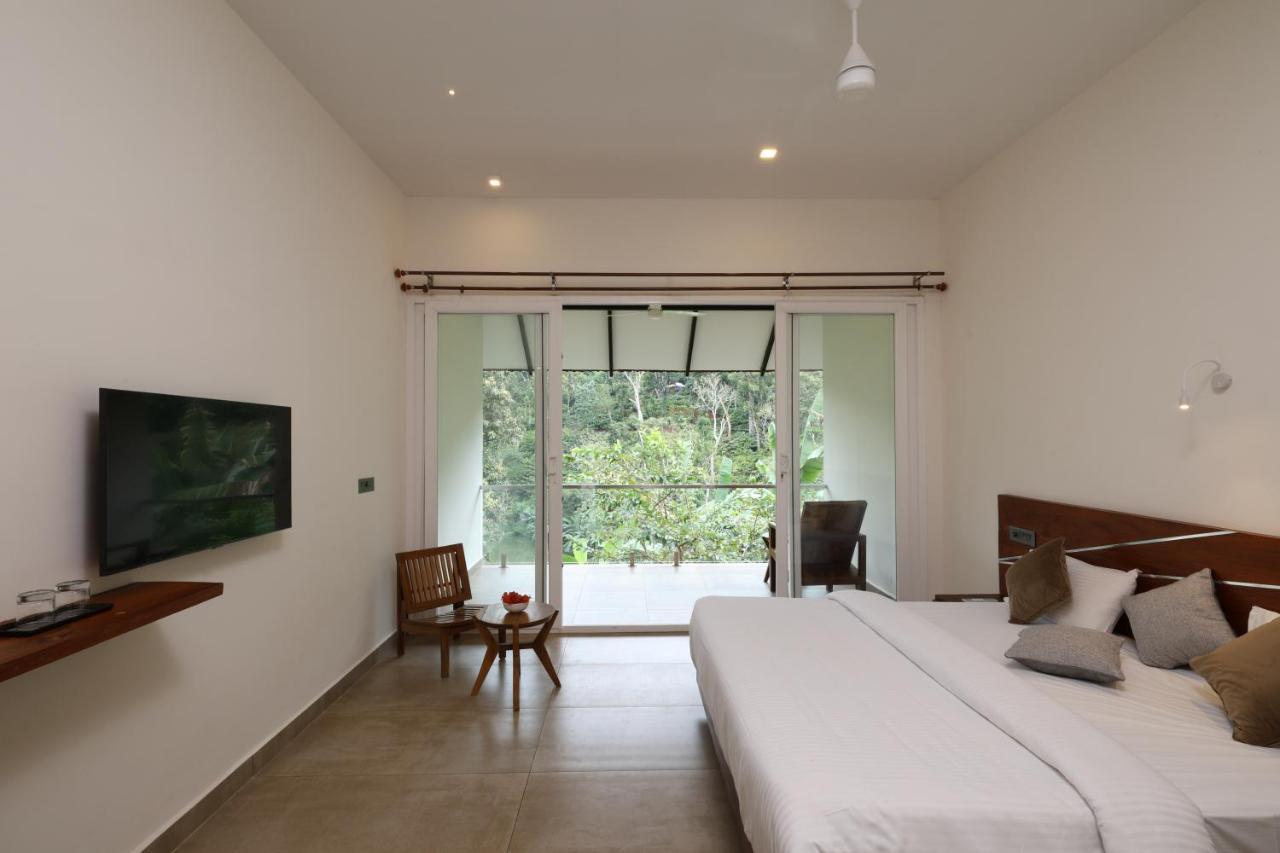 Spice Forest Plantation Homestay, Thekkady Vandiperiyār Exteriör bild